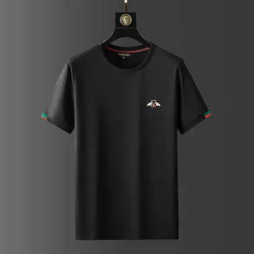 Replica Gucci Tracksuits Short Sleeved For Men #1445677 $68.00 USD for Wholesale