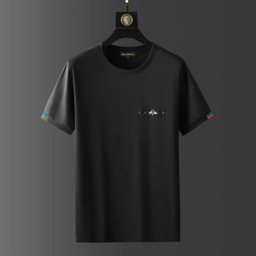 Replica Gucci Tracksuits Short Sleeved For Men #1445679 $68.00 USD for Wholesale