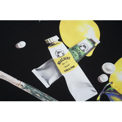 Replica Moschino T-Shirts Short Sleeved For Unisex #1445777 $32.00 USD for Wholesale