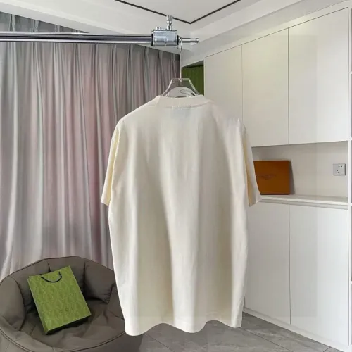 Replica Gucci T-Shirts Short Sleeved For Unisex #1445888 $42.00 USD for Wholesale