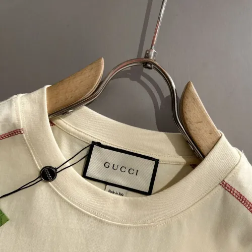Replica Gucci T-Shirts Short Sleeved For Unisex #1446023 $45.00 USD for Wholesale