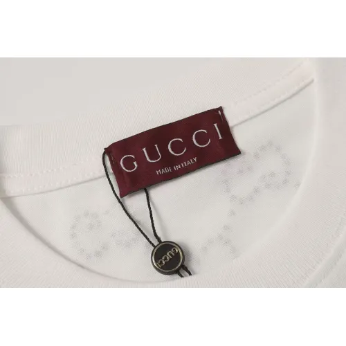 Replica Gucci T-Shirts Short Sleeved For Unisex #1446083 $42.00 USD for Wholesale
