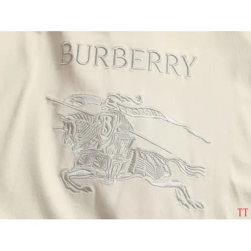 Replica Burberry T-Shirts Short Sleeved For Unisex #1446449 $40.00 USD for Wholesale