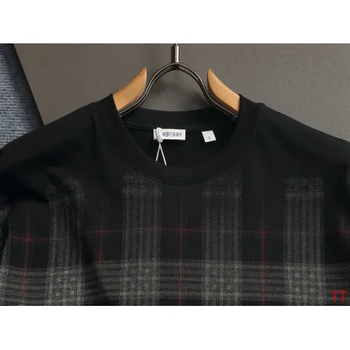 Replica Burberry T-Shirts Short Sleeved For Unisex #1446460 $40.00 USD for Wholesale
