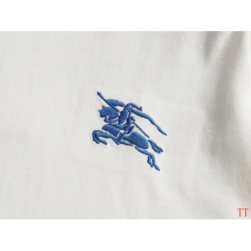 Replica Burberry T-Shirts Short Sleeved For Unisex #1446466 $42.00 USD for Wholesale