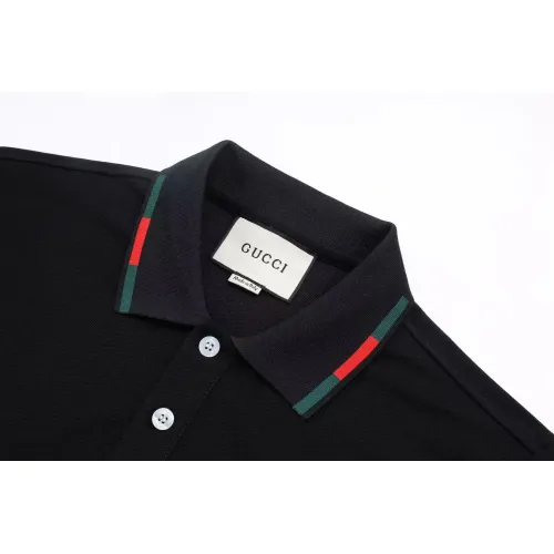 Replica Gucci T-Shirts Short Sleeved For Men #1446543 $39.00 USD for Wholesale