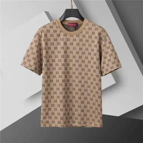 Replica Gucci Tracksuits Short Sleeved For Men #1446720 $48.00 USD for Wholesale