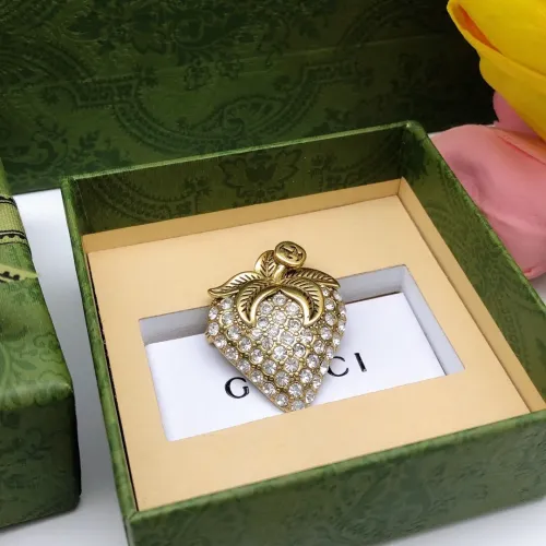 Replica Gucci Brooches For Women #1447423 $27.00 USD for Wholesale