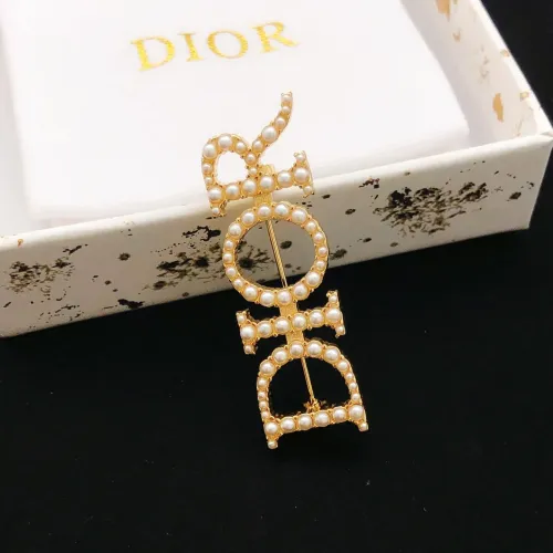 Replica Christian Dior Brooches For Women #1447815 $25.00 USD for Wholesale