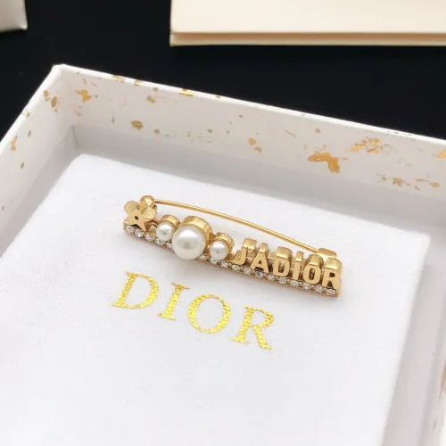 Replica Christian Dior Brooches For Women #1447816 $25.00 USD for Wholesale