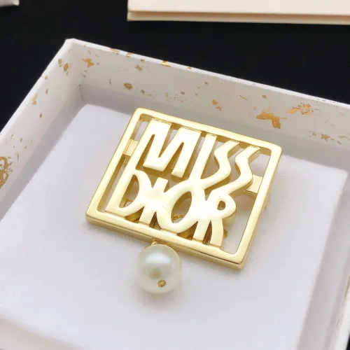 Replica Christian Dior Brooches For Women #1447820 $27.00 USD for Wholesale