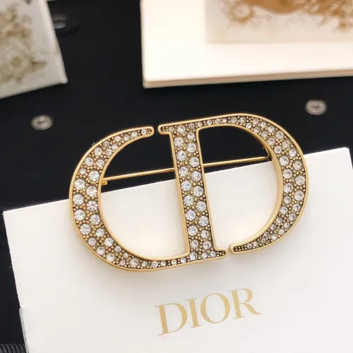 Replica Christian Dior Brooches For Women #1447824 $27.00 USD for Wholesale
