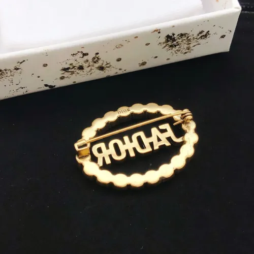 Replica Christian Dior Brooches For Women #1447825 $27.00 USD for Wholesale