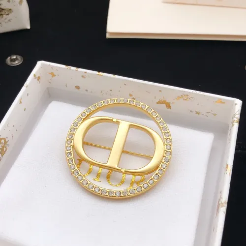 Replica Christian Dior Brooches For Women #1447834 $27.00 USD for Wholesale