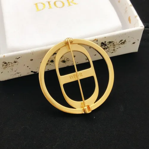 Replica Christian Dior Brooches For Women #1447834 $27.00 USD for Wholesale