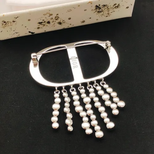 Replica Christian Dior Brooches For Women #1447840 $29.00 USD for Wholesale
