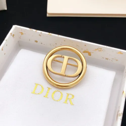 Replica Christian Dior Brooches For Women #1447851 $25.00 USD for Wholesale