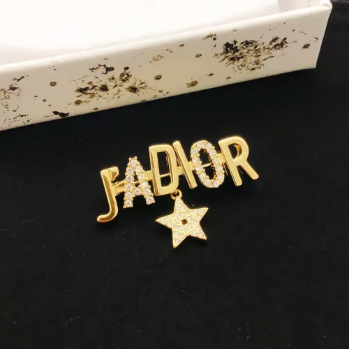 Replica Christian Dior Brooches For Women #1447863 $25.00 USD for Wholesale