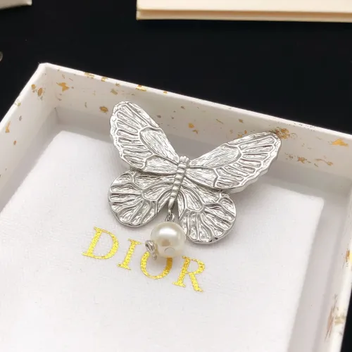 Replica Christian Dior Brooches For Women #1447873 $27.00 USD for Wholesale
