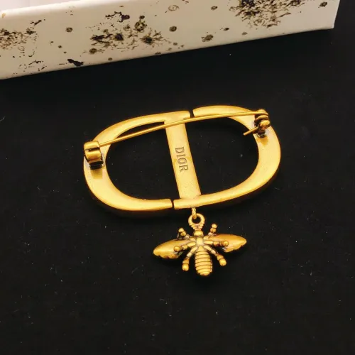 Replica Christian Dior Brooches For Women #1447876 $27.00 USD for Wholesale