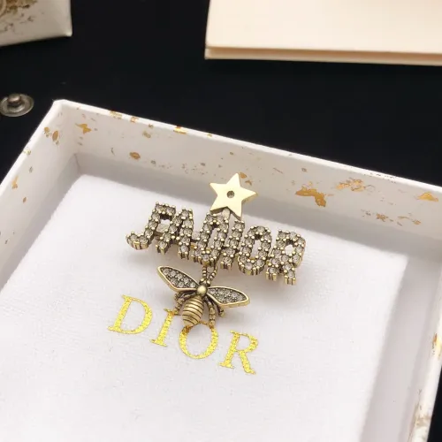 Replica Christian Dior Brooches For Women #1447878 $27.00 USD for Wholesale
