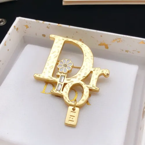 Replica Christian Dior Brooches For Women #1447882 $27.00 USD for Wholesale