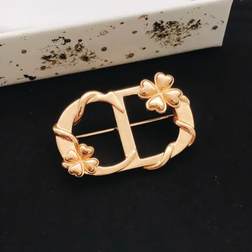 Replica Christian Dior Brooches For Women #1447888 $25.00 USD for Wholesale