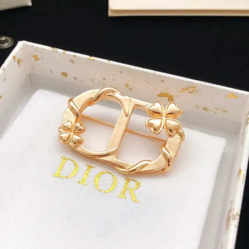 Replica Christian Dior Brooches For Women #1447888 $25.00 USD for Wholesale