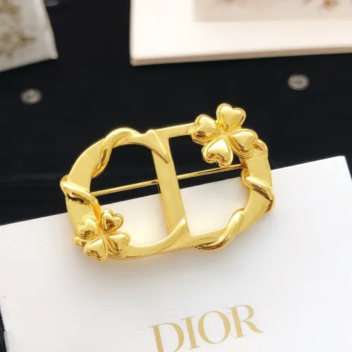 Replica Christian Dior Brooches For Women #1447889 $25.00 USD for Wholesale