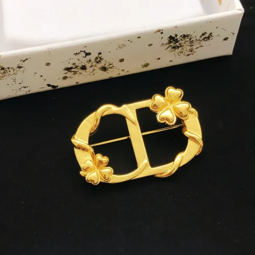 Replica Christian Dior Brooches For Women #1447889 $25.00 USD for Wholesale