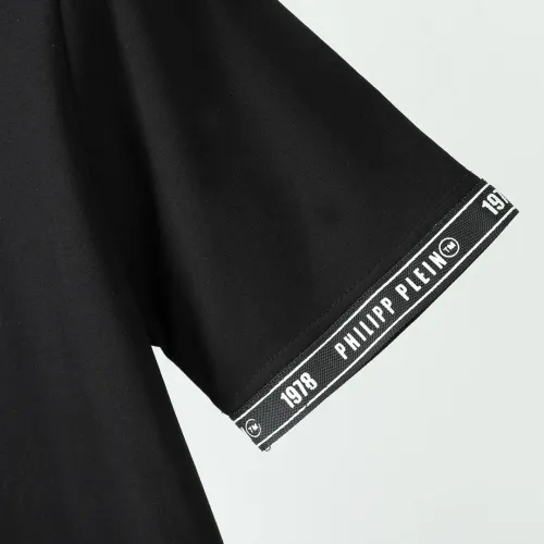 Replica Philipp Plein PP T-Shirts Short Sleeved For Men #1450005 $27.00 USD for Wholesale