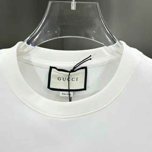 Replica Gucci T-Shirts Short Sleeved For Unisex #1450191 $64.00 USD for Wholesale