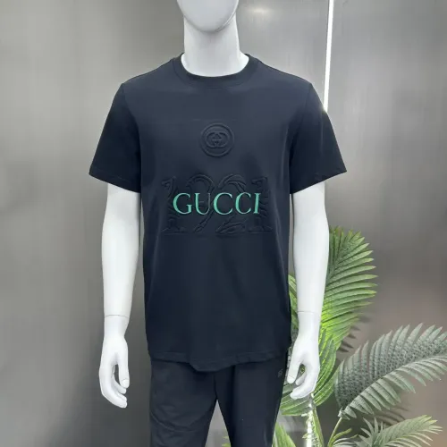 Replica Gucci T-Shirts Short Sleeved For Unisex #1450193 $64.00 USD for Wholesale