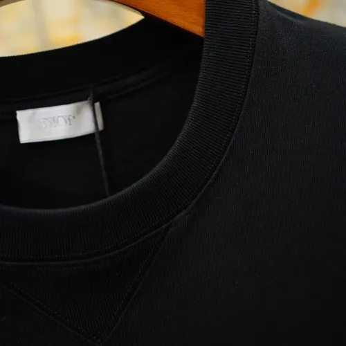 Replica Christian Dior T-Shirts Short Sleeved For Unisex #1450216 $88.00 USD for Wholesale