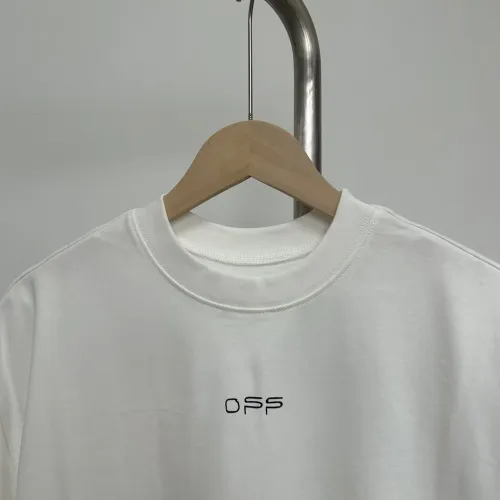 Replica Off-White T-Shirts Short Sleeved For Unisex #1450508 $42.00 USD for Wholesale