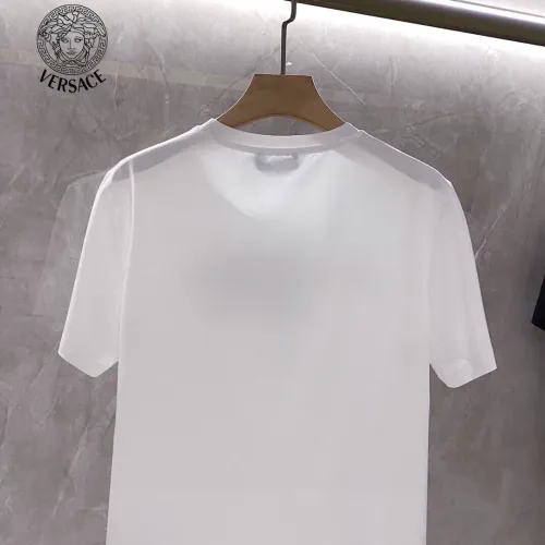 Replica Versace T-Shirts Short Sleeved For Unisex #1451837 $25.00 USD for Wholesale
