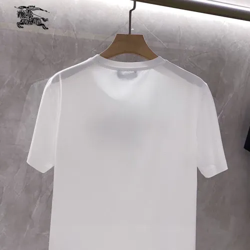 Replica Burberry T-Shirts Short Sleeved For Unisex #1451867 $25.00 USD for Wholesale