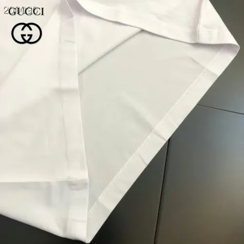 Replica Gucci T-Shirts Short Sleeved For Men #1452089 $29.00 USD for Wholesale