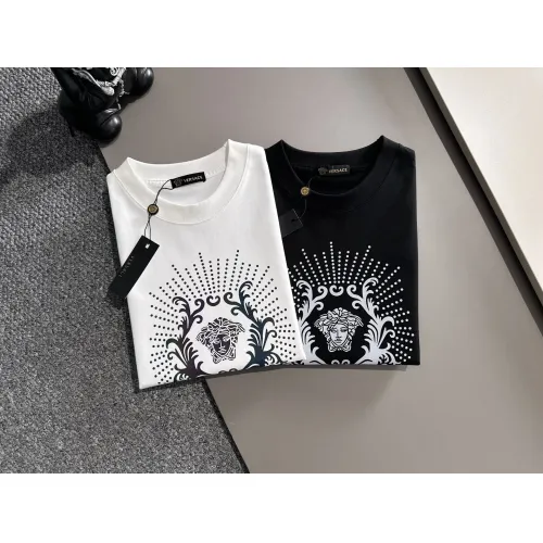 Replica Versace T-Shirts Short Sleeved For Men #1452700 $42.00 USD for Wholesale