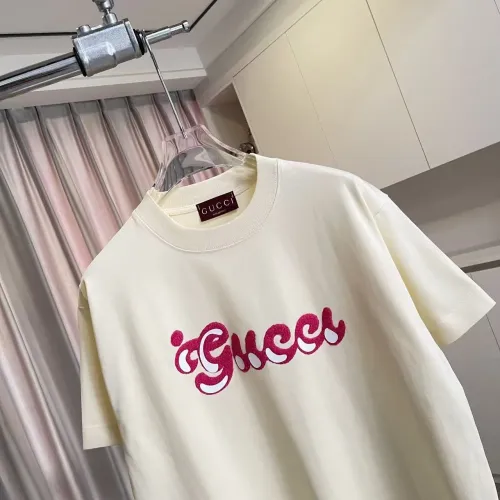 Replica Gucci T-Shirts Short Sleeved For Unisex #1452728 $45.00 USD for Wholesale