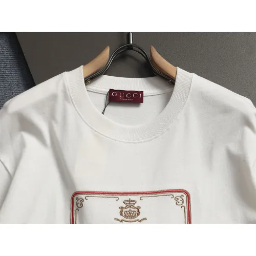 Replica Gucci T-Shirts Short Sleeved For Unisex #1452732 $45.00 USD for Wholesale
