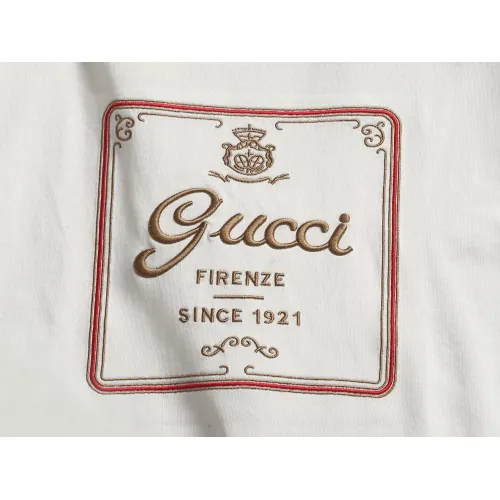 Replica Gucci T-Shirts Short Sleeved For Unisex #1452732 $45.00 USD for Wholesale
