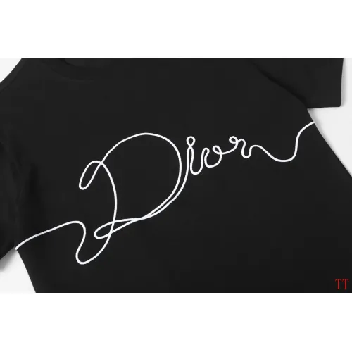 Replica Christian Dior T-Shirts Short Sleeved For Unisex #1452881 $39.00 USD for Wholesale