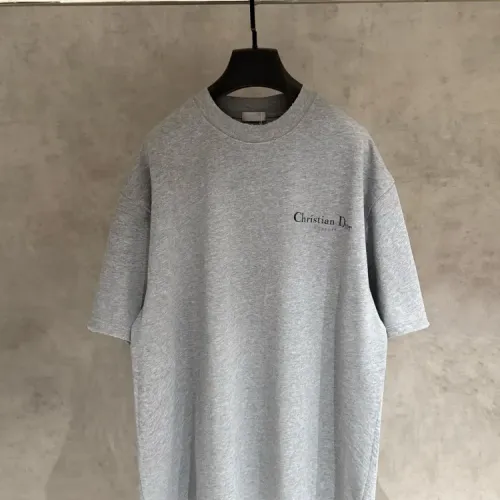 Replica Christian Dior T-Shirts Short Sleeved For Unisex #1453672 $45.00 USD for Wholesale