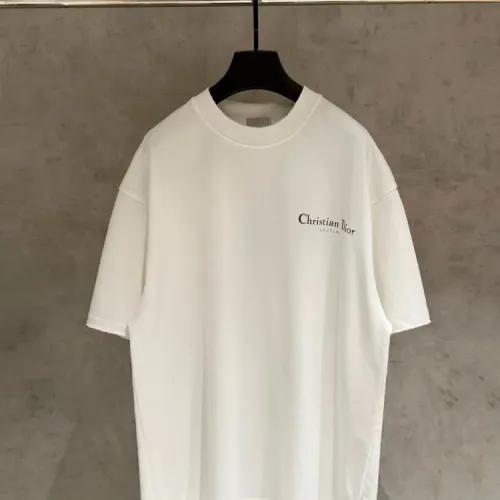 Replica Christian Dior T-Shirts Short Sleeved For Unisex #1453674 $45.00 USD for Wholesale