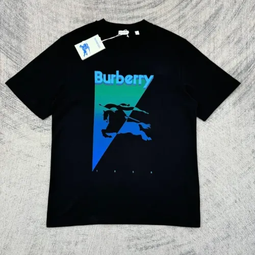 Replica Burberry T-Shirts Short Sleeved For Unisex #1453822 $48.00 USD for Wholesale