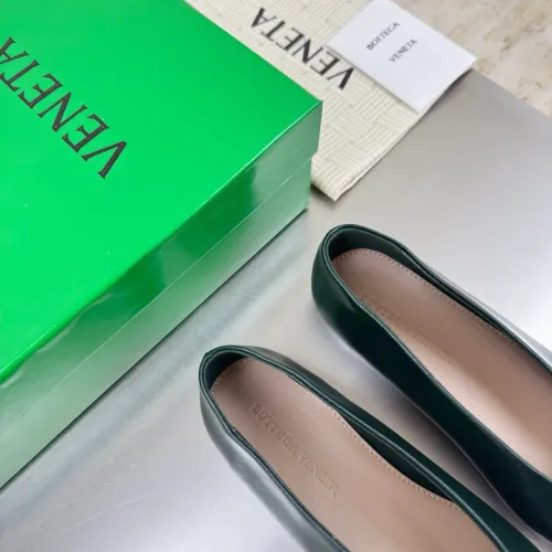 Replica Bottega Veneta BV Flat Shoes For Women #1453856 $118.00 USD for Wholesale