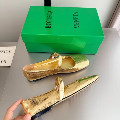 Replica Bottega Veneta BV Flat Shoes For Women #1454084 $118.00 USD for Wholesale