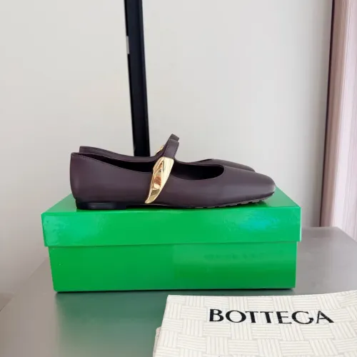 Replica Bottega Veneta BV Flat Shoes For Women #1454086 $118.00 USD for Wholesale