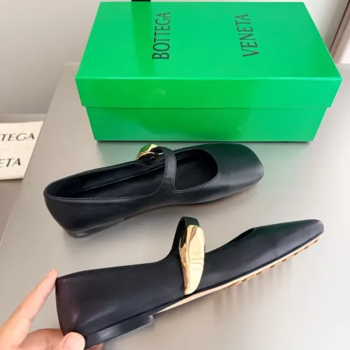 Replica Bottega Veneta BV Flat Shoes For Women #1454088 $118.00 USD for Wholesale